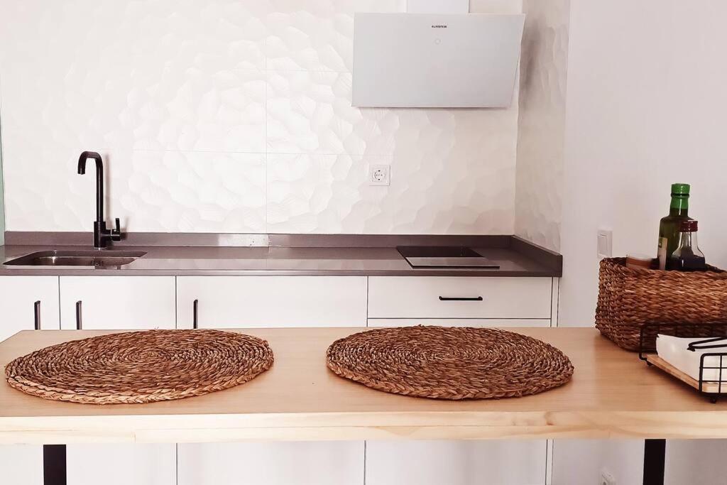 Serendipia: Tu Hogar En Este Blanco Pueblo Frigiliana Zewnętrze zdjęcie